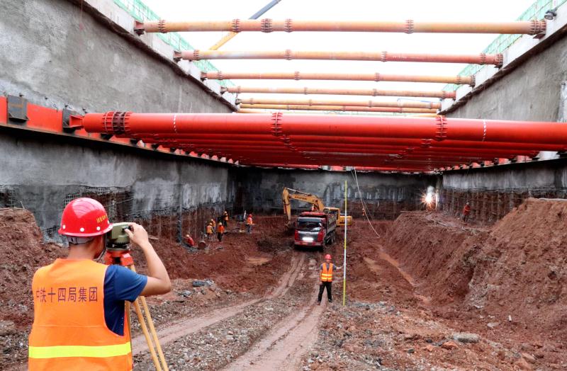 长春市地铁2号线西延线工程土建工程